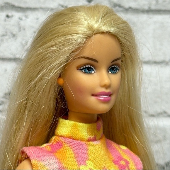 Barbie Doll Purses Galore Walmart Special Edition Mattel 2002 - Picture 9 of 15